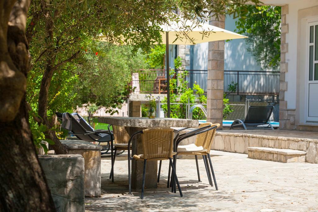 Olive Tree Villa Херцег Нови Екстериор снимка
