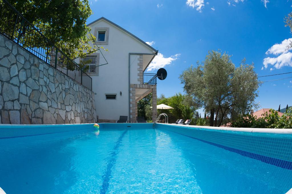 Olive Tree Villa Херцег Нови Екстериор снимка